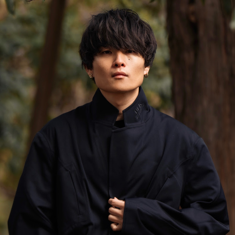Ryo Takashima - 網紅的藏寶箱 