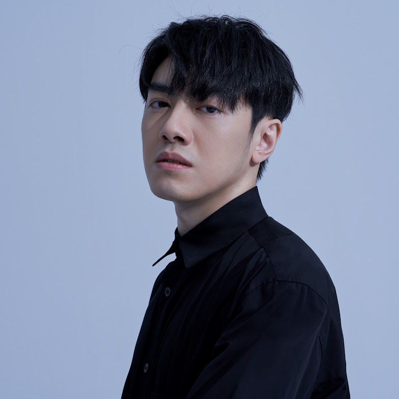 李友廷 - 網紅的藏寶箱 