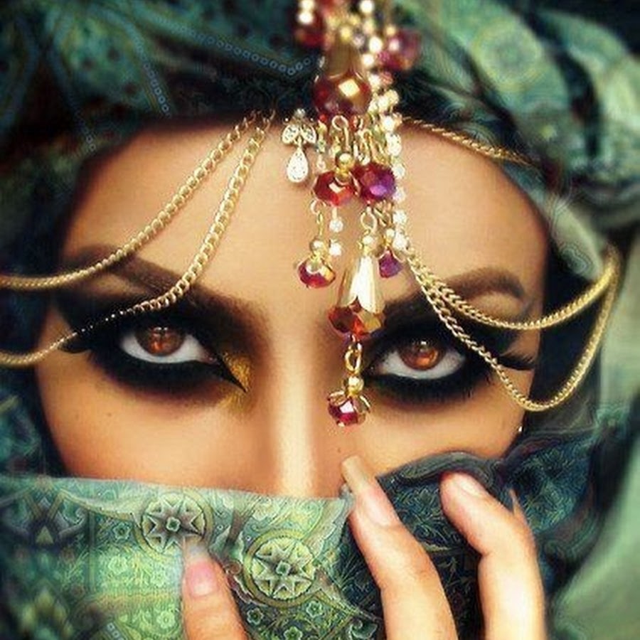 Eye Love Dior رمز قناة اليوتيوب