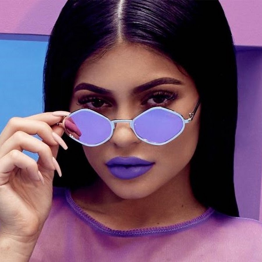 Kylie Jenner Snapchats Songs Avatar canale YouTube 