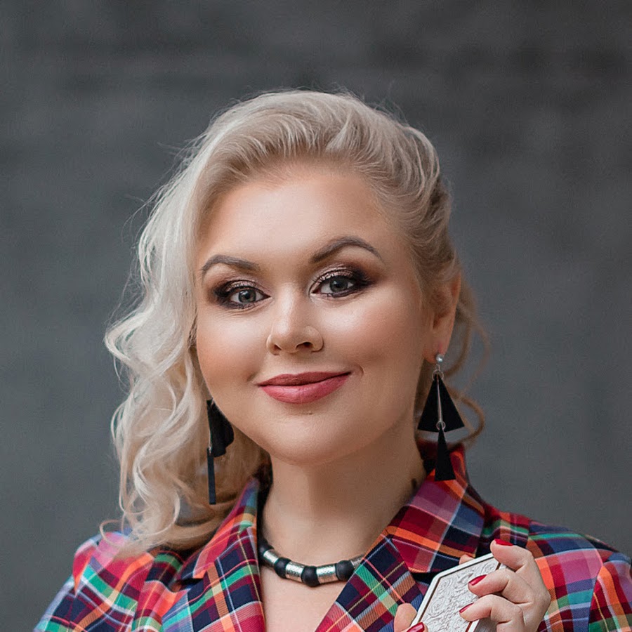 таури таролог. светлана юричева. елена таури таролог. елена таролог 79615110209. елена таури таролог.