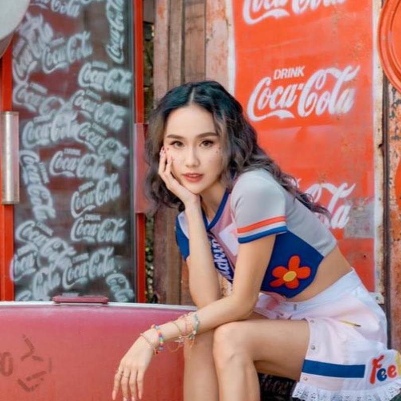 Jestinna Kuan - 網紅的藏寶箱 