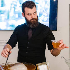 Thumbnail of related channel