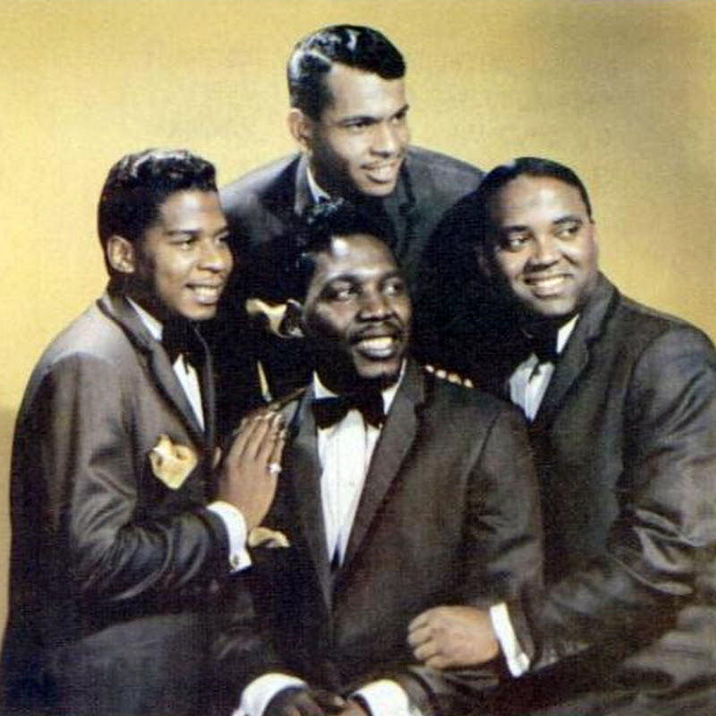 Bees Knees Oldies