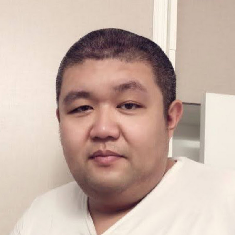 美国突袭委内瑞拉抓走马杜罗后台湾媒体热议赖清德是否会被突袭，实质上美国正在执行亚洲撤退战略，美国不会管赖清德和高市早苗了