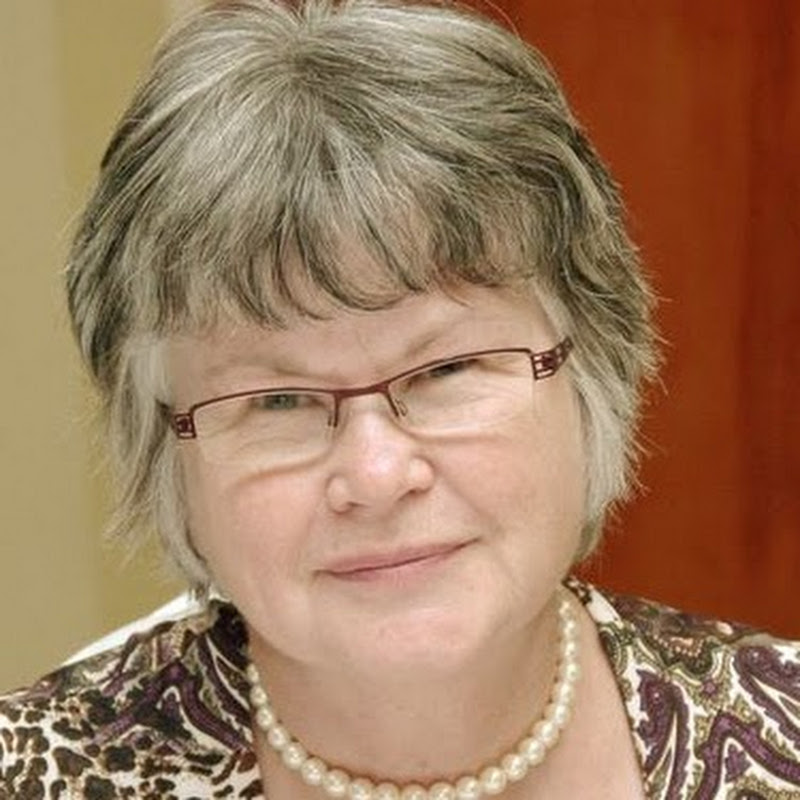 Carol Bremner