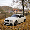 Автор