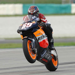 Lövey Ádám / a Motoros jógi /