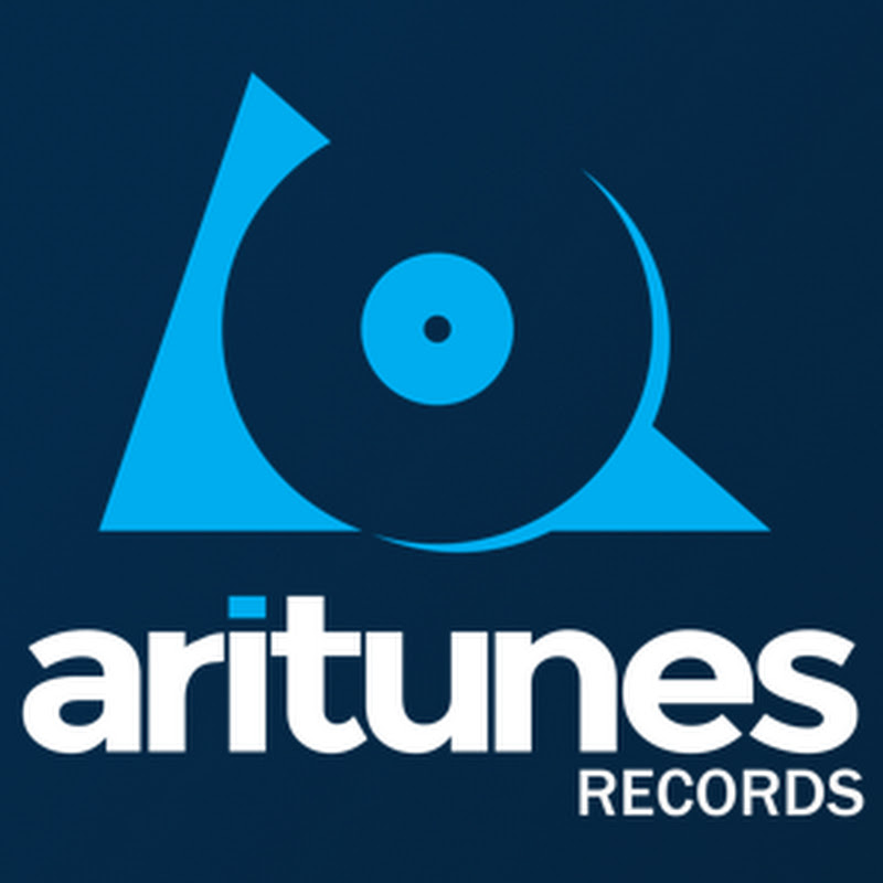 Ari Pulkkinen - Topic