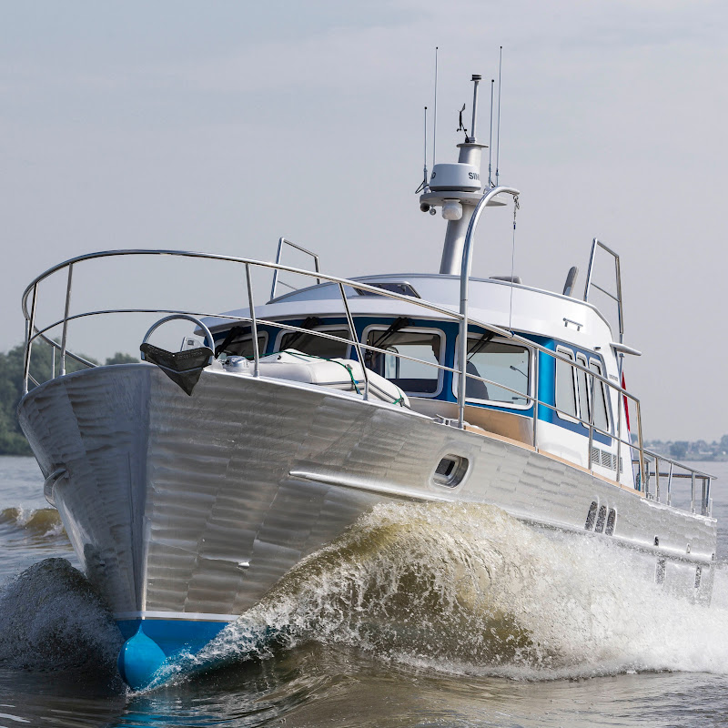 deepwateryachts4066