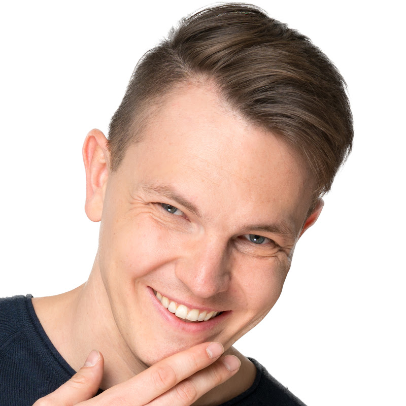 Александр Самсонов Logo