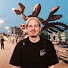 rUKIBQdmvIY-channel-avatar-Mr.D - Falling with style