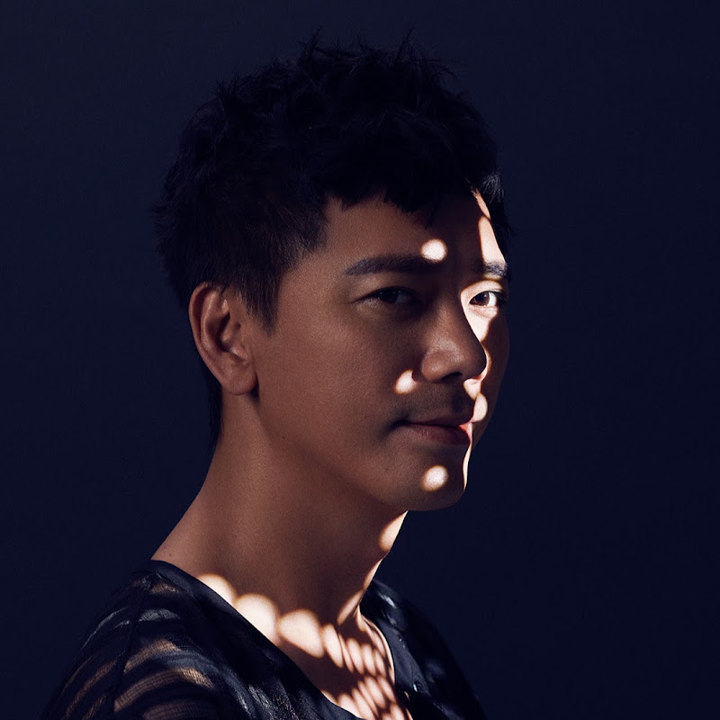 SHIN - Topic YouTube 頻道頭像
