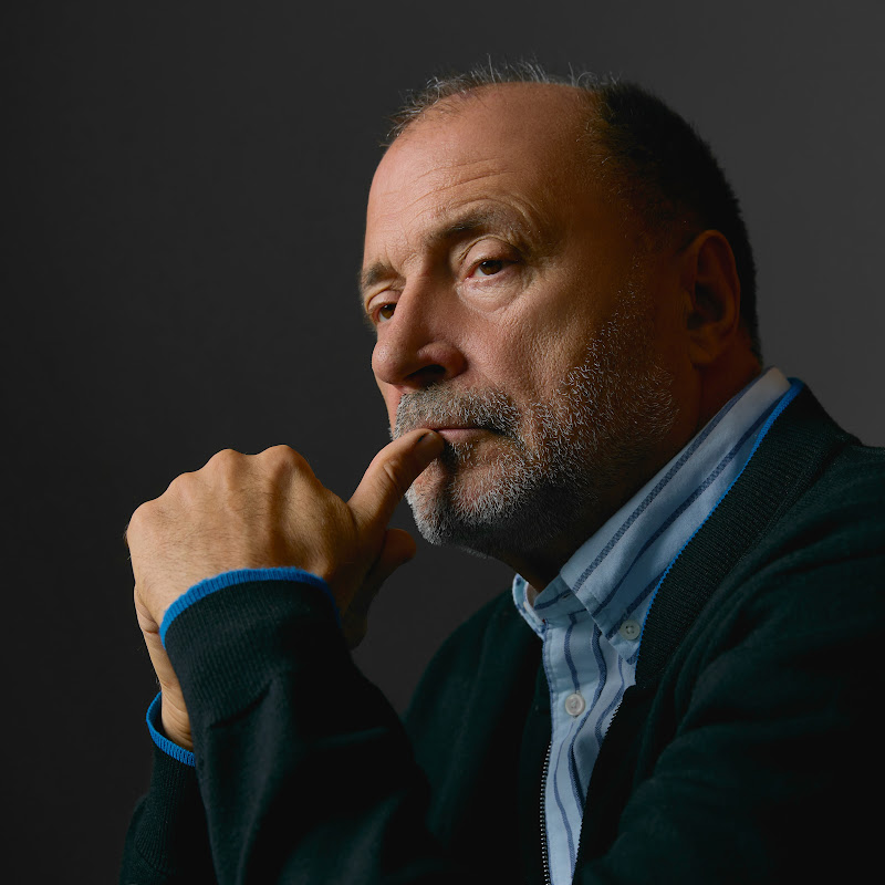 Сергей Николаевич Лазарев Logo