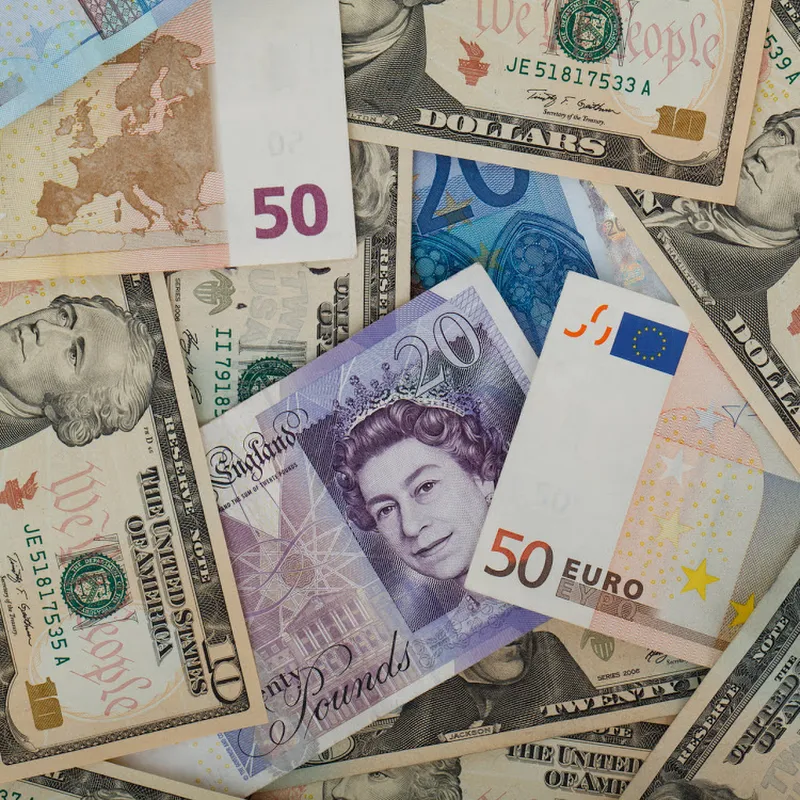 Currency Universe