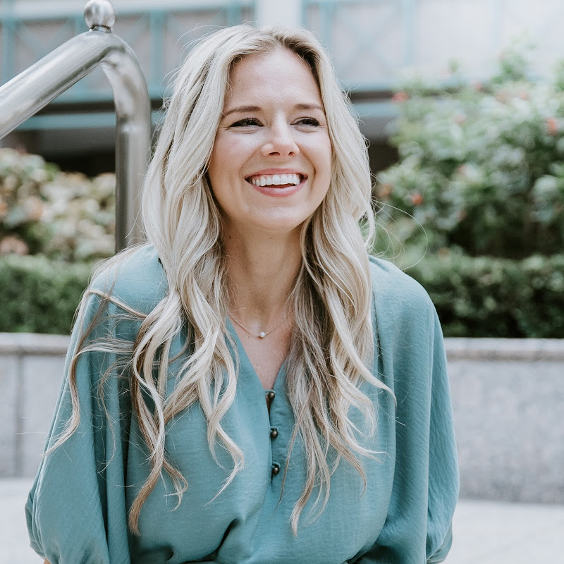 Sarah Grace - FreshFitnHealthy
