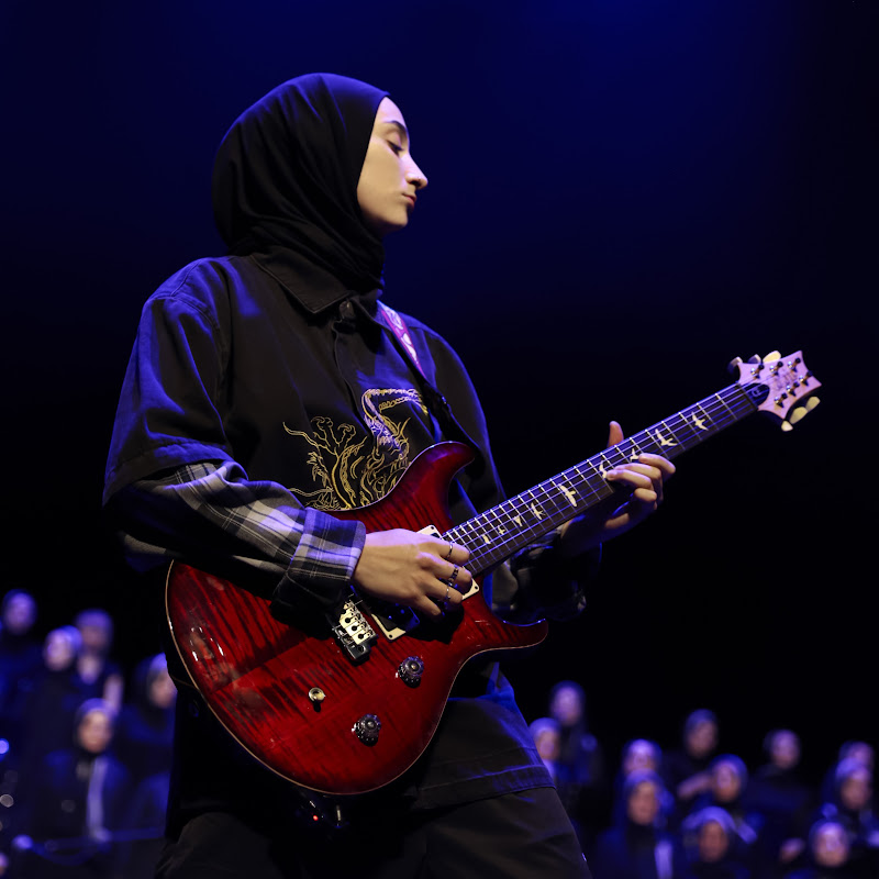 Rabia Akbıyıkoğlu 🎸