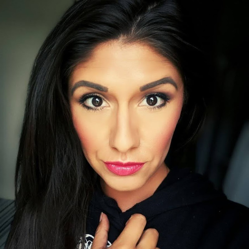 MiaElenaLowry