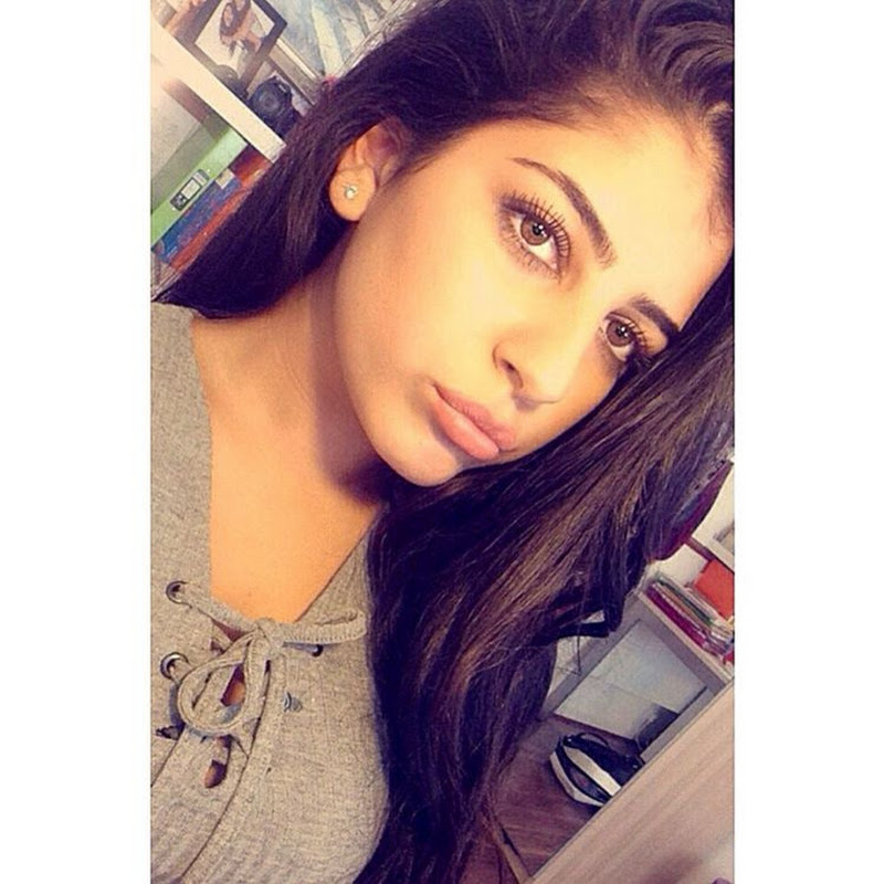 Rosha Nili