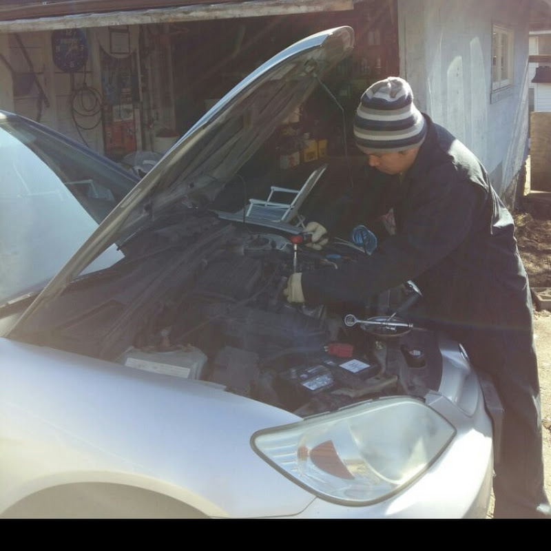 Asian Mechanic Guy