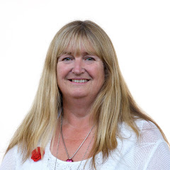 Julie James