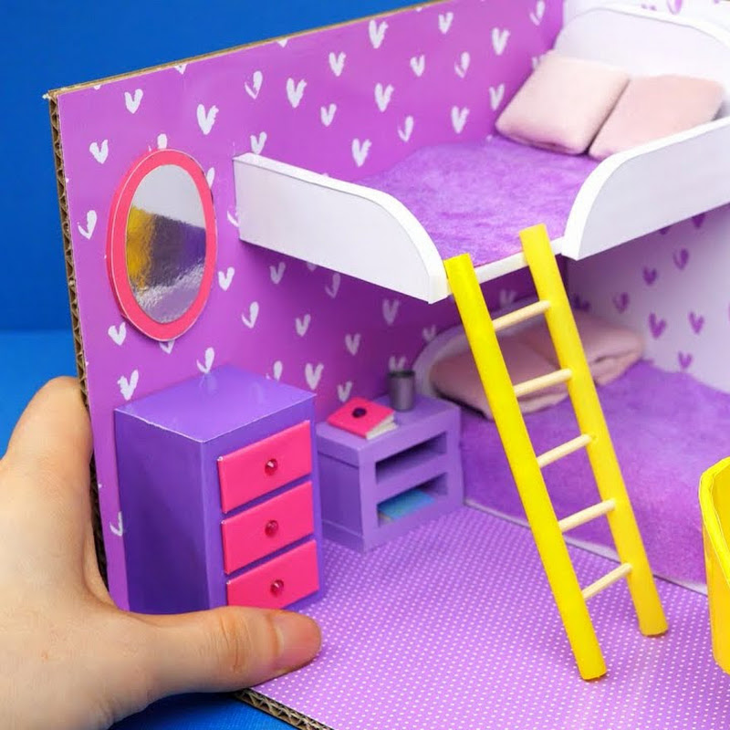 DIY Cardboard House easy