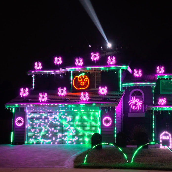 Tom Bet George Net Worth & Earnings (2026)