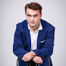 Автор