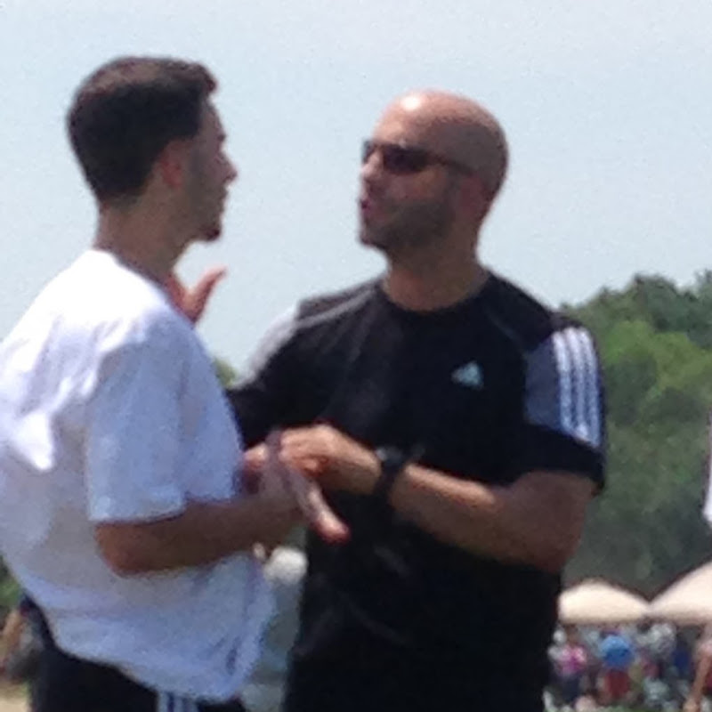 Coach Hos
