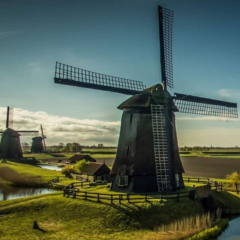 vintage-dutch-clocks