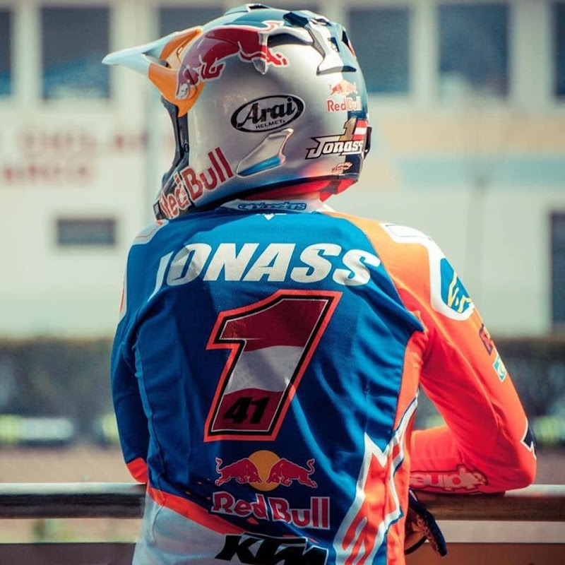 975% Motocross