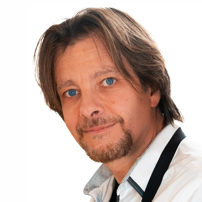 Recipe30 Net Worth & Earnings (2025)
