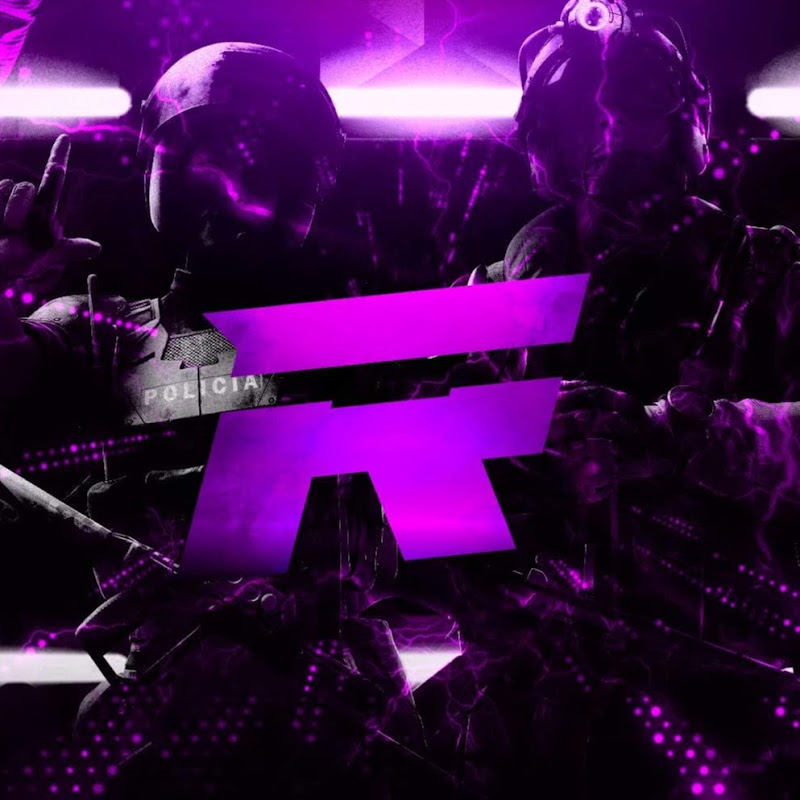 ROYAL YOUTUBER