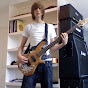 TomOConnorBassGuitar
