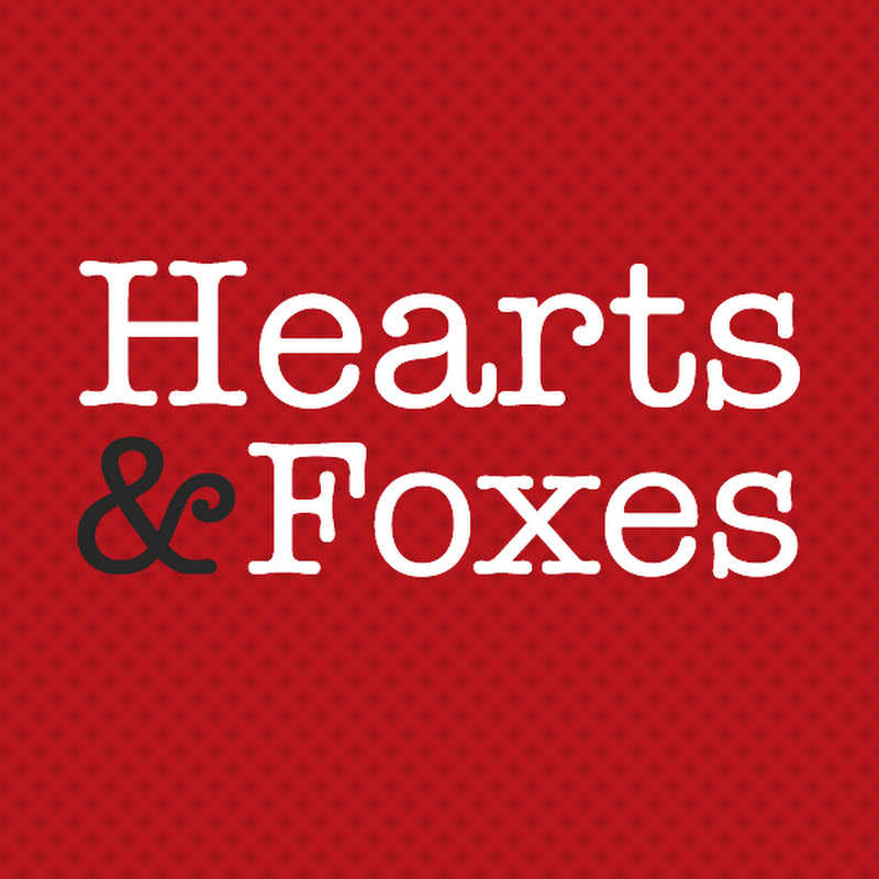 Hearts & Foxes icon