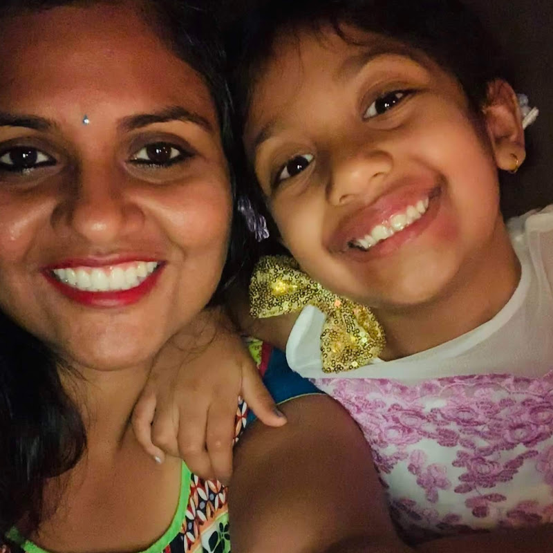 Rhea and Mommy Channel