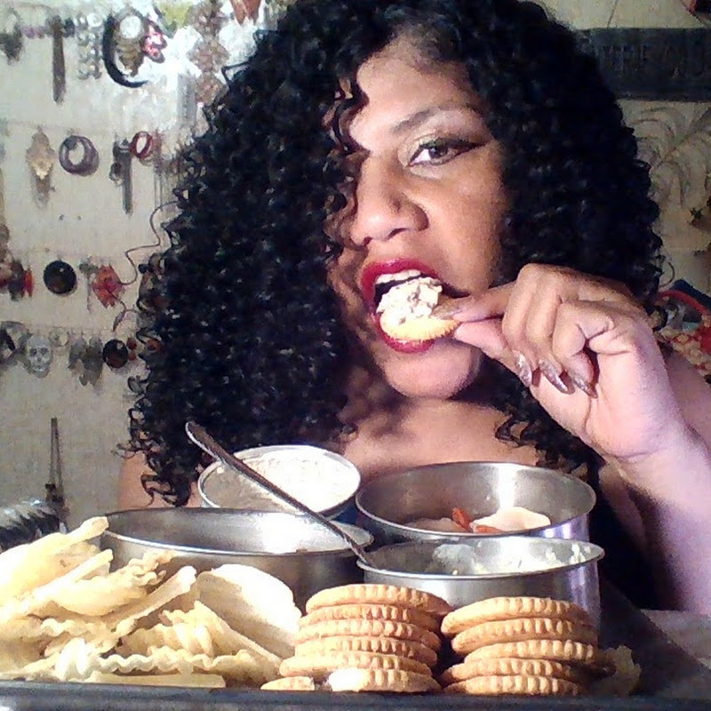 Val's Tasty Sensation [ Mukbang / ASMR ]