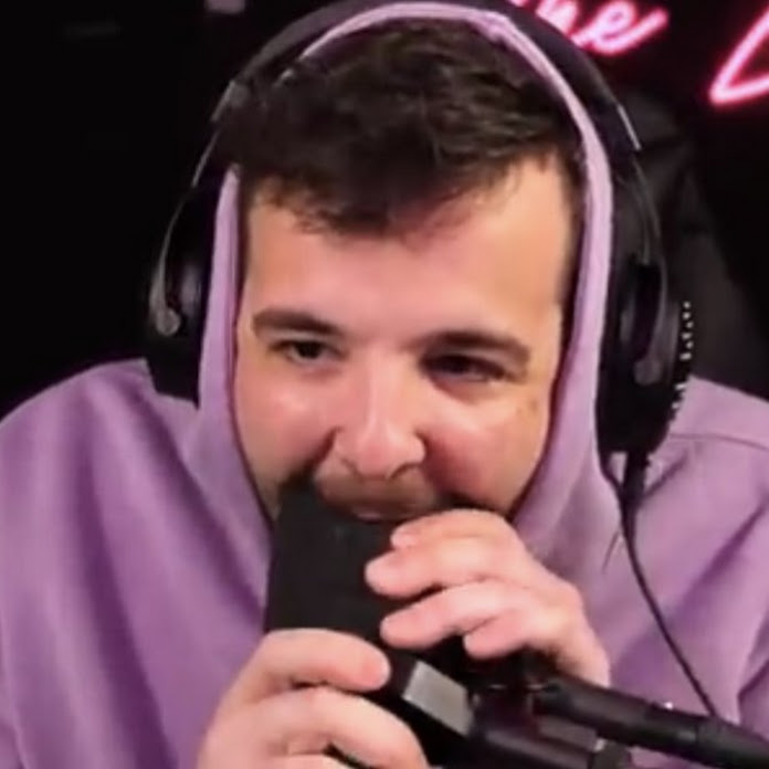 sleepymully Net Worth & Earnings (2026)