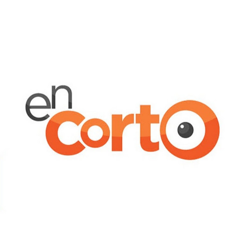 En Corto