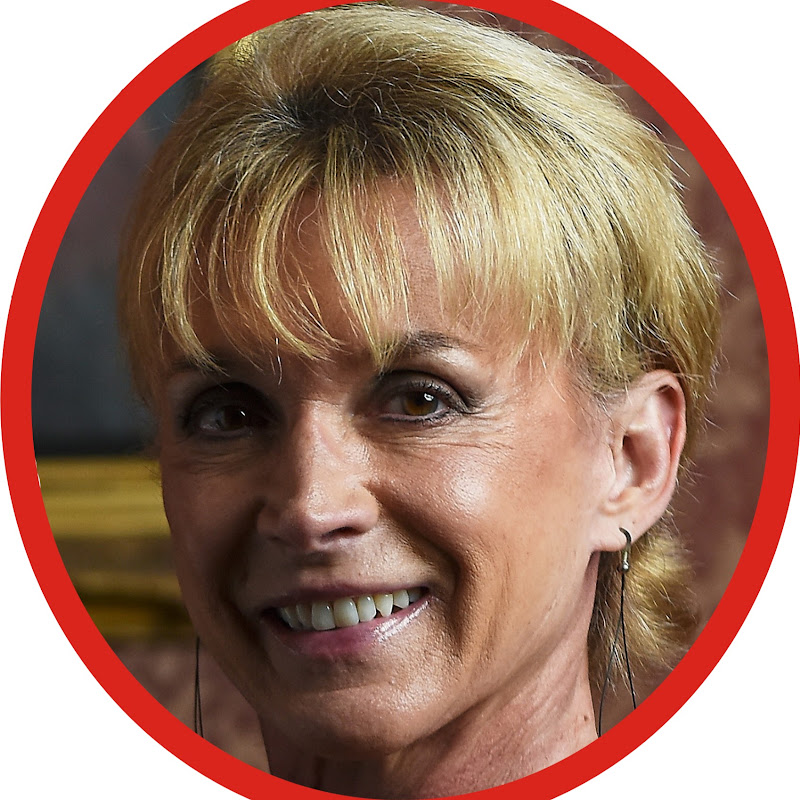 Trisha DeHall