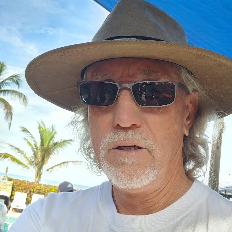 Dan Dennis