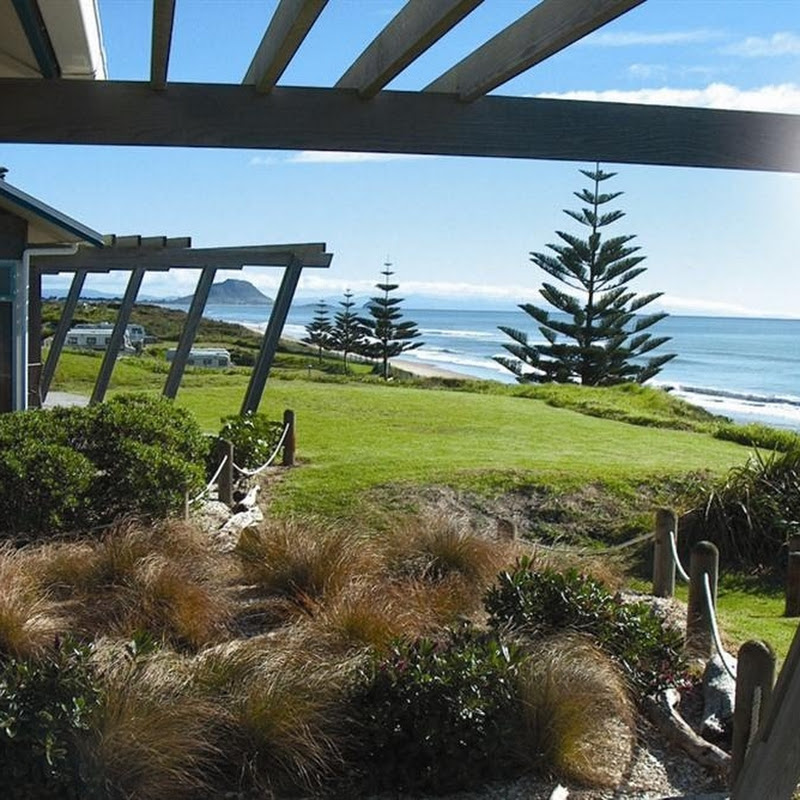 PapamoaBeachResort