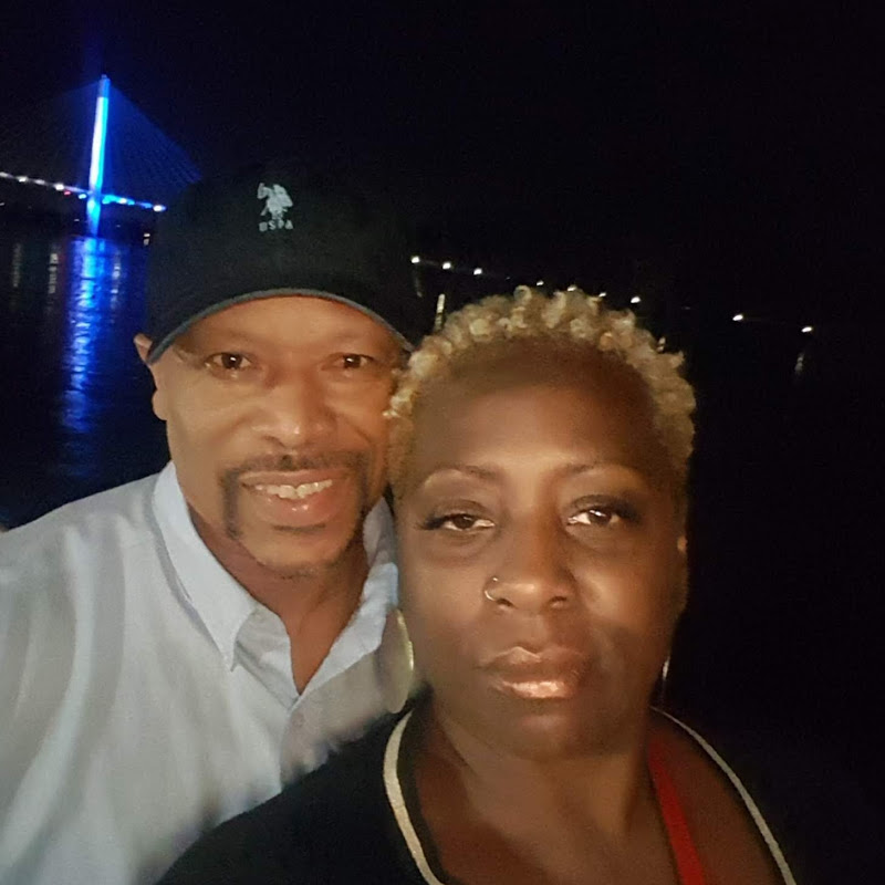 Queenb70