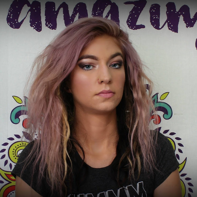 Veronica-Leigh XO