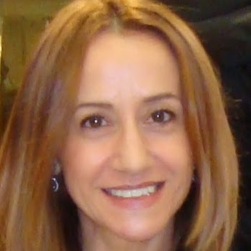 Isabel Cruz Granados Logo