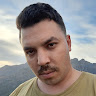 Автор