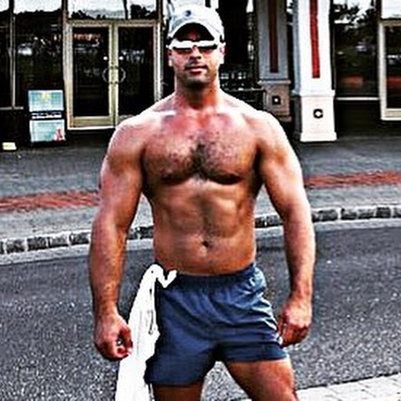 Manna Steele