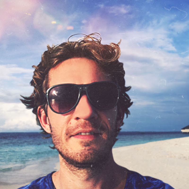 Rowald Steyn - Topic