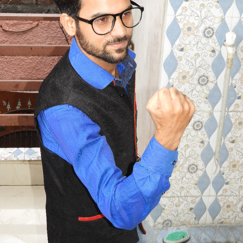 Analyst Sajan