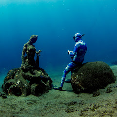 Thumbnail of related channel